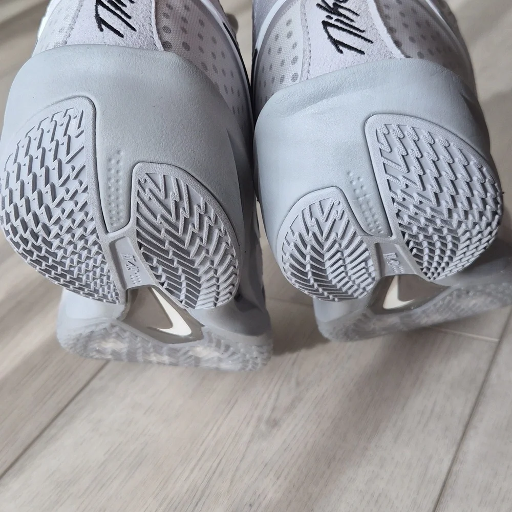 Nike G.T CUT 3 Wolf Grey/Black-White - Picture 10 of 10